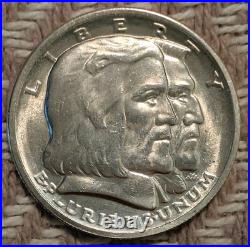 1936 Long Island Tercentenary Commemorative Half Dollar XF+. 900 Silver